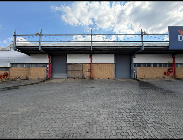 1,334M² WAREHOUSE TO LET IN HALFWAY HOUSE